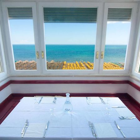 Hotel Nettuno Pesaro Exteriér fotografie