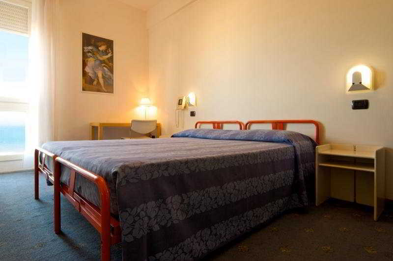 Hotel Nettuno Pesaro Exteriér fotografie