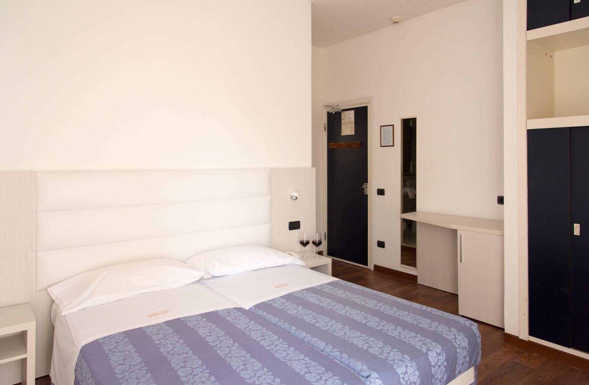 Hotel Nettuno Pesaro Exteriér fotografie